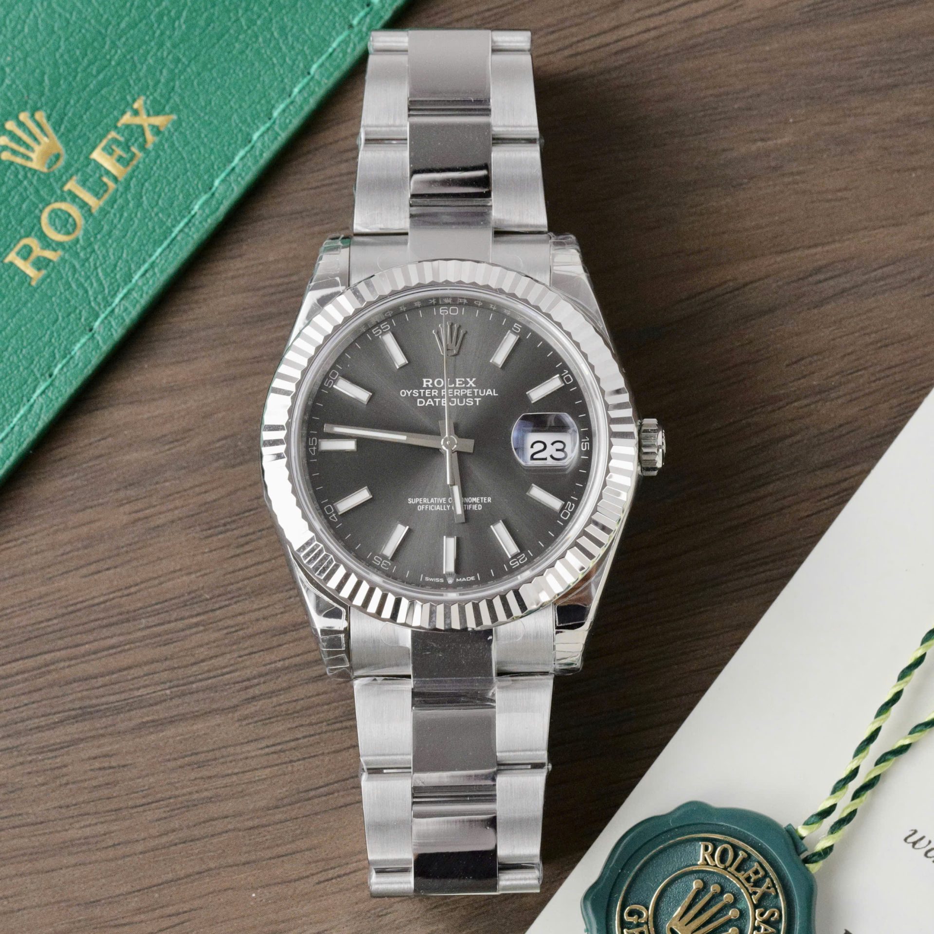 Đồng Hồ Rolex DateJust 126334 Replica 11 Mặt Xám Dây Oyster Nhà Máy VS 41mm (2)