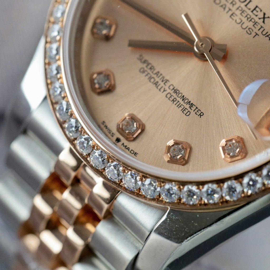 Đồng Hồ Rolex DateJust Chế Tác Đính Kim Cương Moissanite Hong Kong 31mm (2)