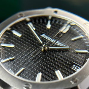 Đồng Hồ Audemars Piguet Royal Oak 15500 Replica 11 Mặt Đen Dây Cao Su Nhà Máy APS 41mm (2)