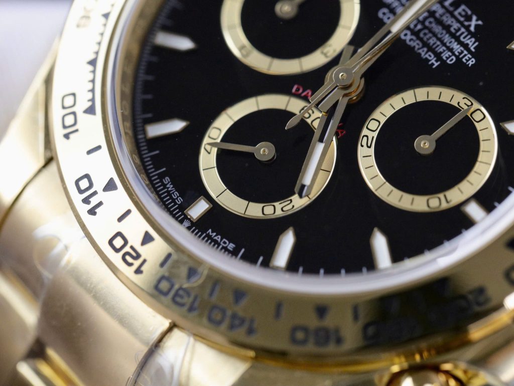 Đồng Hồ Rolex Cosmograph Daytona M126508 Rep 11 Mặt Đen Cọc Số Dạ Quang 40mm (2)