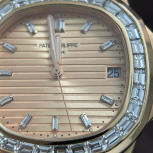 Đồng Hồ Patek Philippe Nautilus 5723 Chế Tác Vàng Hồng 18K Nguyên Khối + Kim Cương Tự Nhiên 40mm (2)