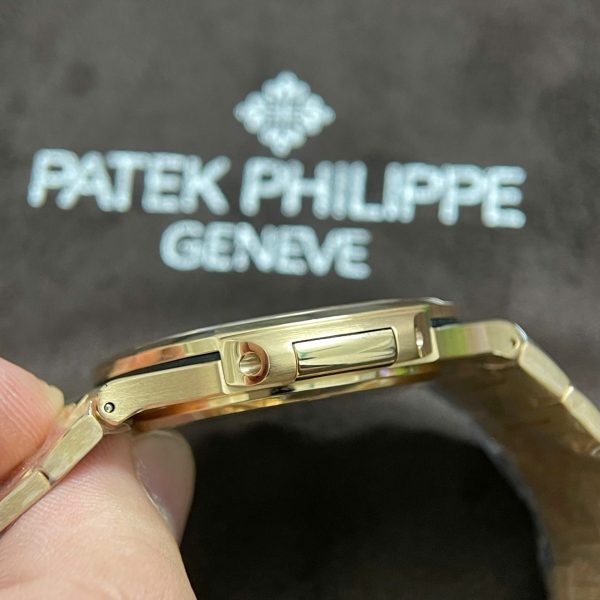 Đồng Hồ Patek Philippe Nautilus 5723 Chế Tác Vàng Hồng 18K Nguyên Khối + Kim Cương Tự Nhiên 40mm (2)