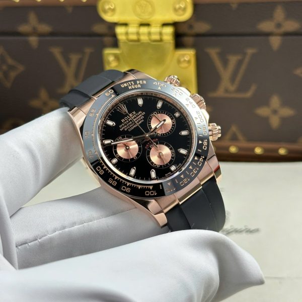 Đồng Hồ Rolex Cosmograph Daytona 116515LN Replica 11 Bọc Vàng Thật Mặt Đen 40mm (2)