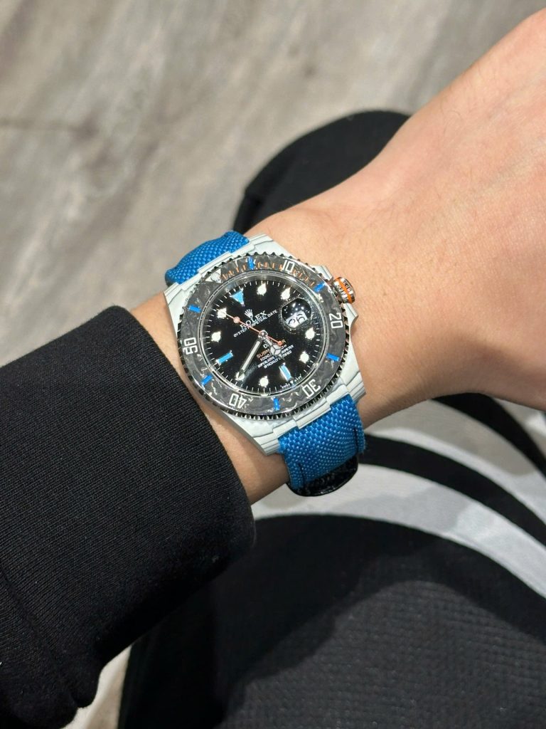 Đồng Hồ Rolex Submariner DIW Replica 11 Vỏ Carbon Mặt Đen 40mm (2)