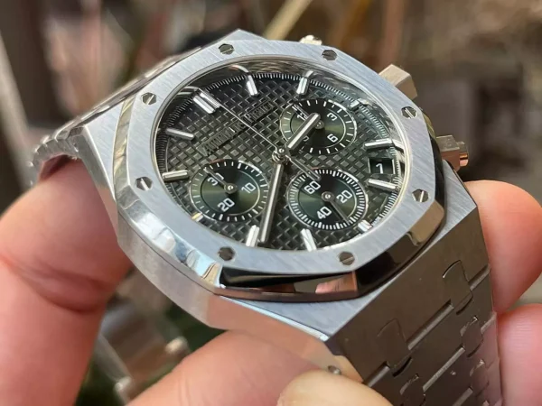 Đồng Hồ Audemars Piguet Royal Oak 26240ST Mặt Xanh Lá Máy Mỏng New 2025 41mm (9)