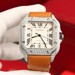 Đồng Hồ Cartier Santos Mặt Trắng Chế Tác Đính Full Kim Cương Moissanite Nhà Máy BV 39 (2)