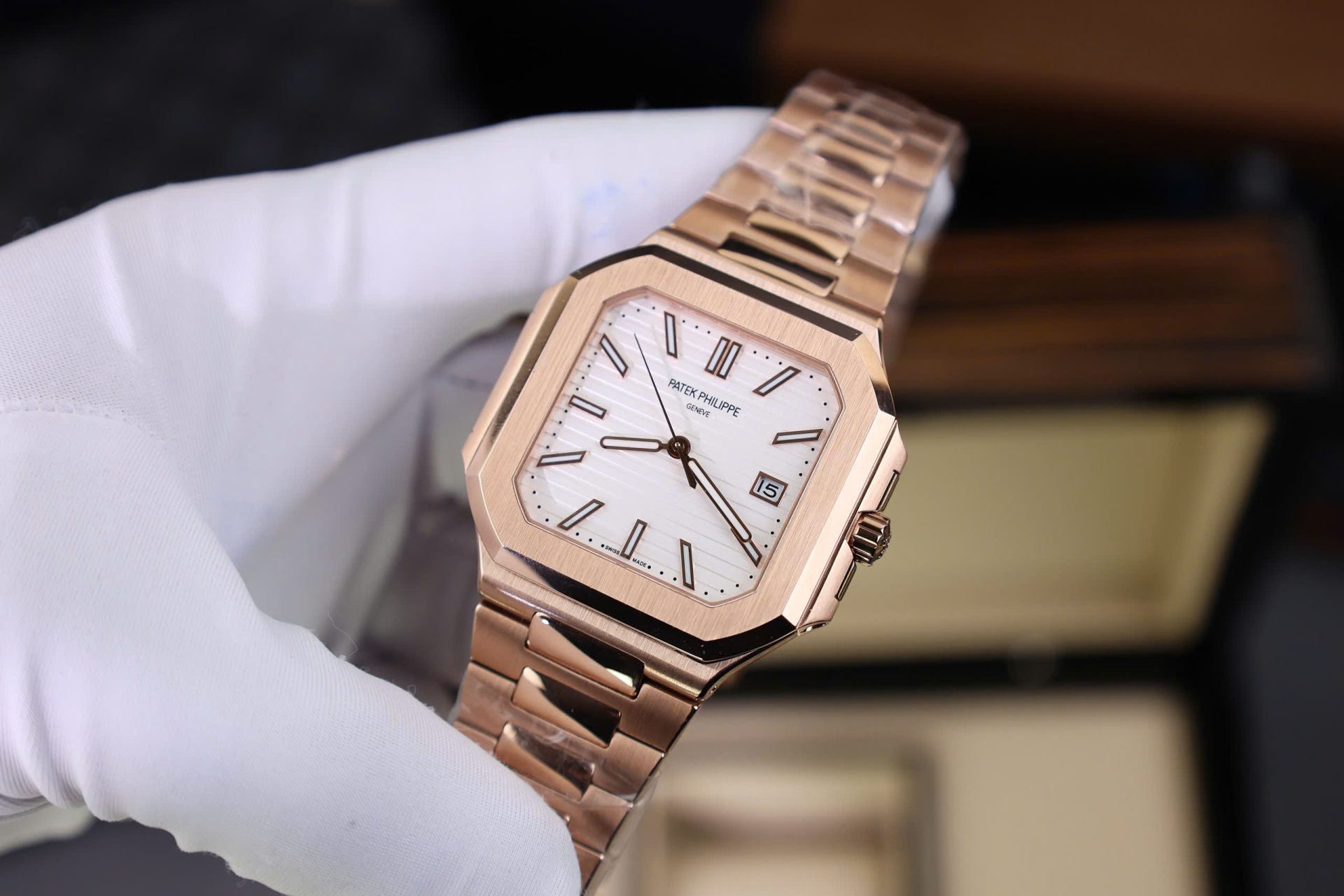 Đồng Hồ Patek Philippe Cubitus 5821 Mặt Trắng Rep Cao Cấp Xưởng TW 45mm (9)