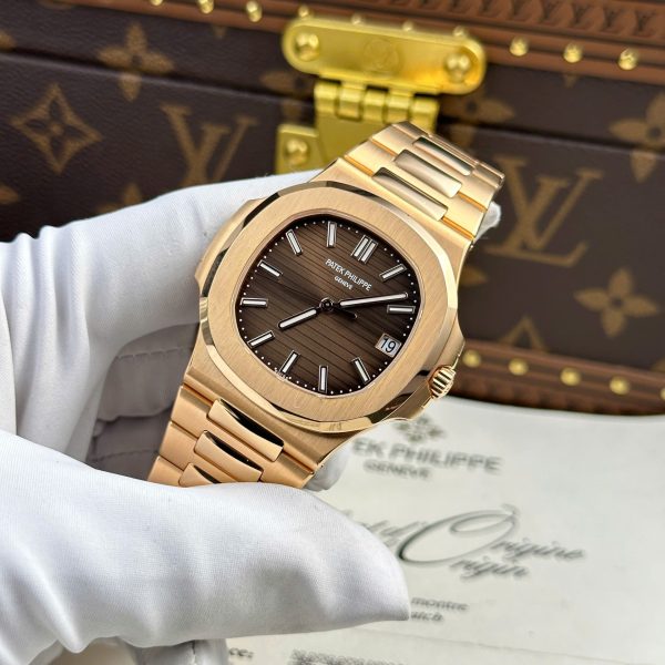 Đồng Hồ Patek Philippe Nautilus 5711 Bọc Vàng 18K Tinh Chỉnh Full Options 40mm (4)