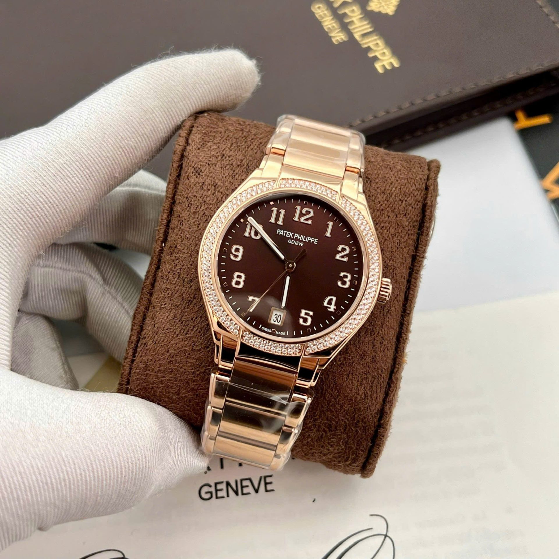 Đồng Hồ Patek Philippe Twenty 4 7300 Replica 11 Mạ Vàng Hồng Đính Đá 36mm (2)