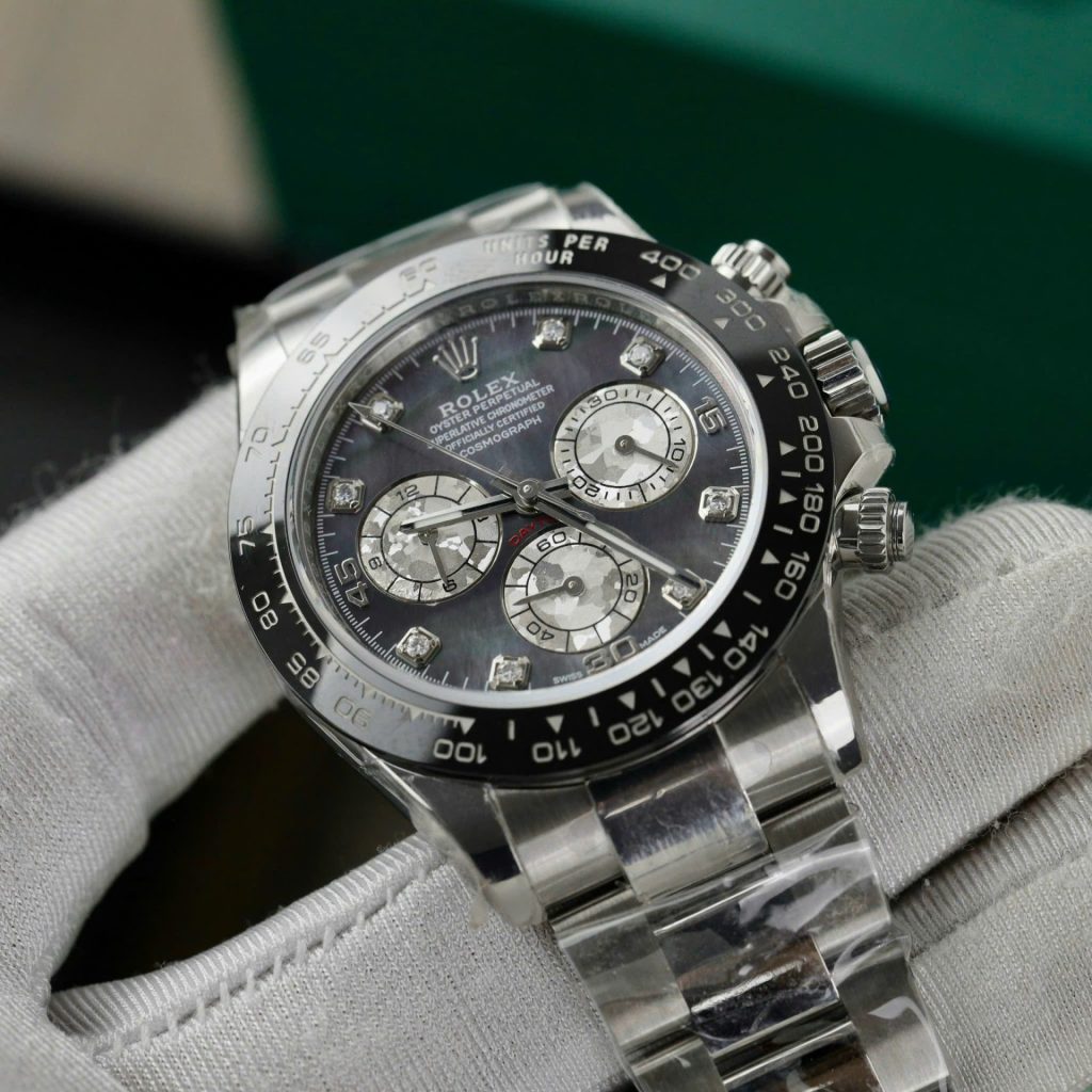 Đồng Hồ Rolex Daytona Chế Tác Mặt Khảm Xà Cừ Tím Cọc Số Kim Cương Moissanite 40mm (2)