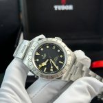 Đồng Hồ Tudor Black Bay Pro M79470 Replica 11 Mặt Đen Nhà Máy ZF 39mm (2)