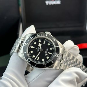 Đồng Hồ Tudor Heritage Black Bay Replica 1 1 Dây Jubilee Nhà Máy ZF 41mm (2)