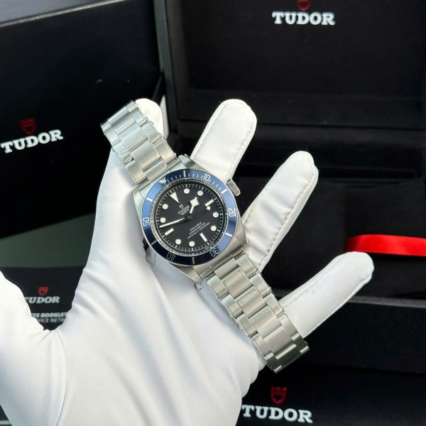 Đồng Hồ Tudor Replica 11 Heritage Black Bay Mặt Xanh Blue Nhà Máy ZF 41mm (2)