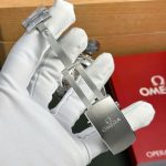 Đồng Hồ Omega Rep 11 Seamaster Diver 300M Chronograph Demi Vàng Hồng Mặt Đen N1 44mm (1)