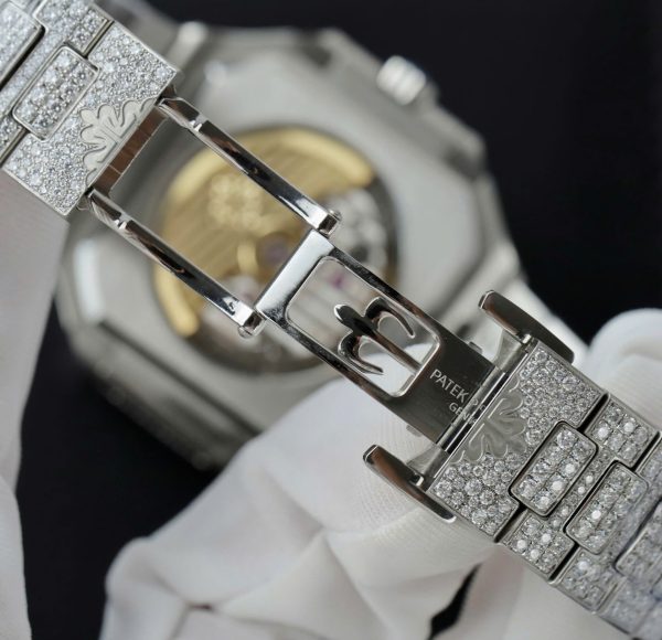 Đồng Hồ Patek Philippe Cubitus 5821 Mặt Nâu Đính Full Kim Cương Moissanite Hong Kong 45mm (7)