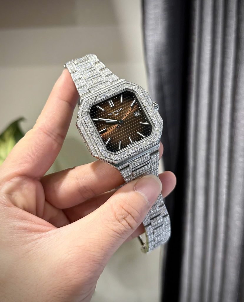 Đồng Hồ Patek Philippe Cubitus 5821 Mặt Nâu Đính Full Kim Cương Moissanite Hong Kong 45mm (2)