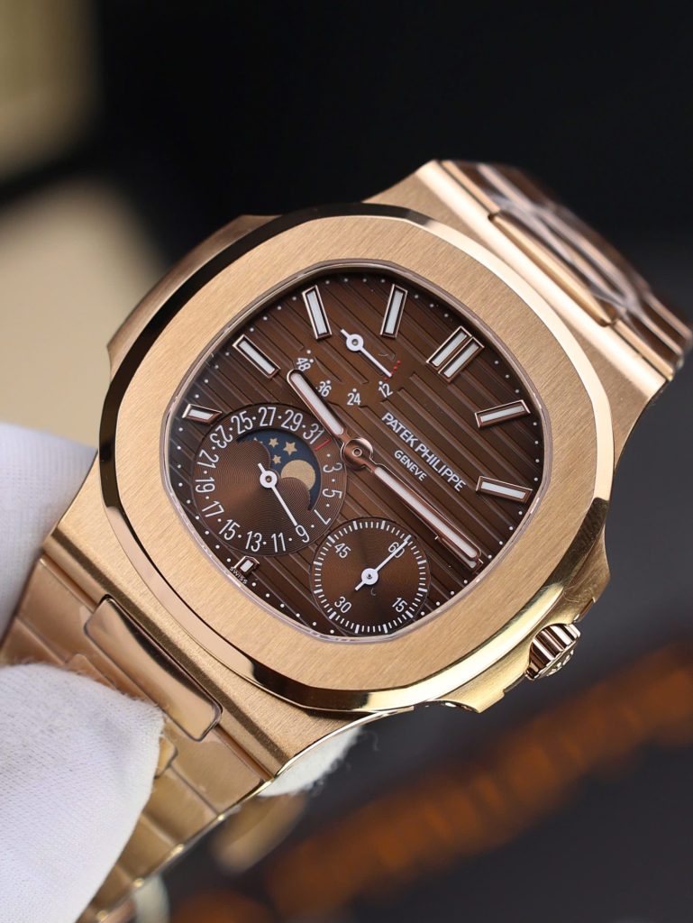 Đồng Hồ Patek Philippe Nautilus 5712R Replica 11 Mặt Nâu Nhà Máy PPF 40mm (2)