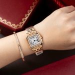 Đồng Hồ Cartier Panthere WJPN0009 Replica 11 Mạ Vàng Hồng Viền Đính Kim Cương Moissanite 27x37mm (2)
