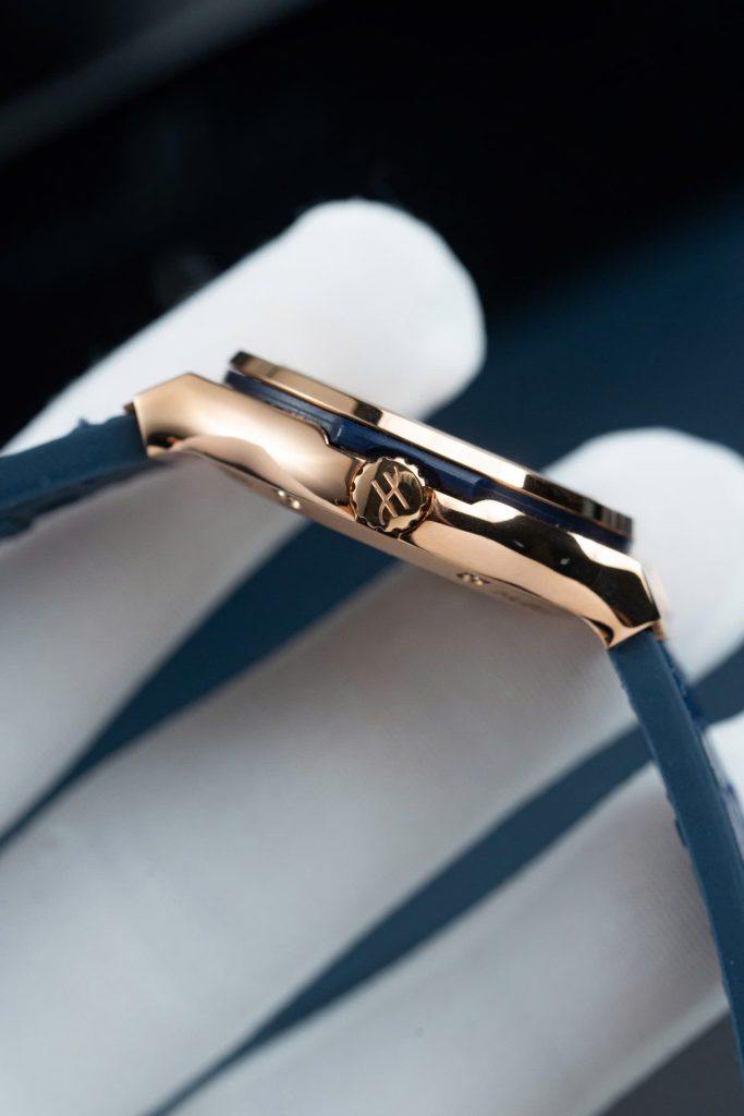 Đồng Hồ Hublot Replica 11 Classic Fusion King Gold Mặt Xanh Blue 33mm (2)