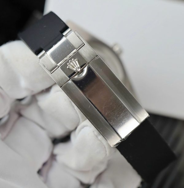 Đồng Hồ Rolex DateJust Fake 11 Đính Đá 7 Màu Dây Cao Su 41mm (2)