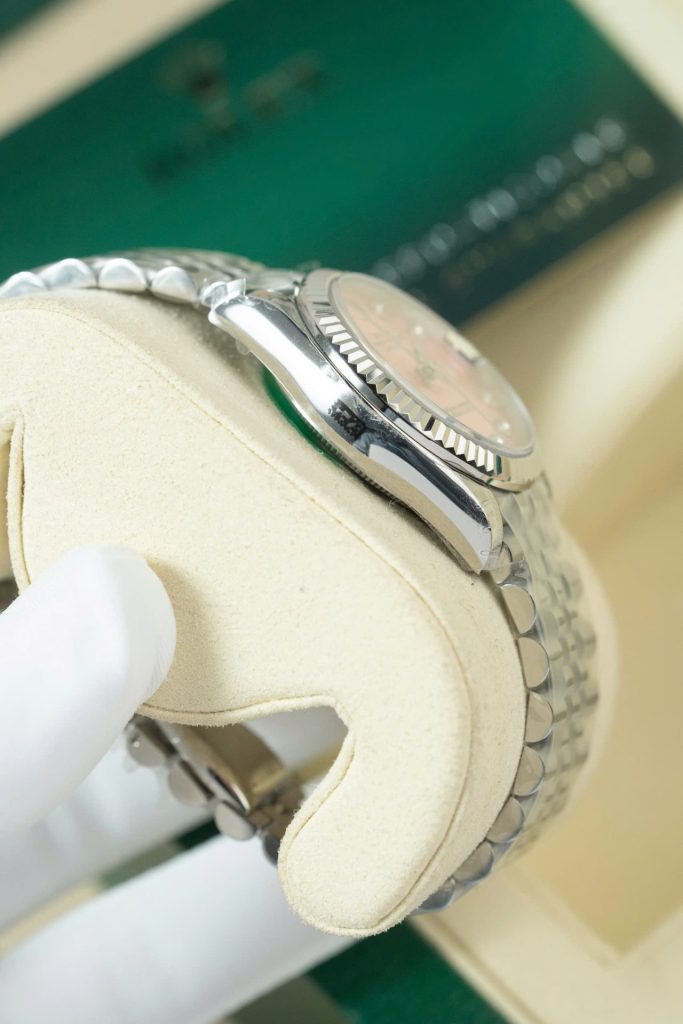 Đồng Hồ Rolex DateJust Lady Replica 11 Mặt Hồng Cọc Số Đính Đá 31mm (2)
