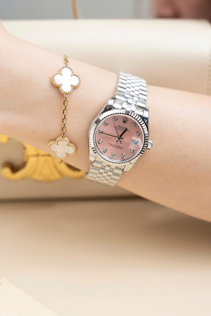 Đồng Hồ Rolex DateJust Lady Replica 11 Mặt Hồng Cọc Số Đính Đá 31mm (2)