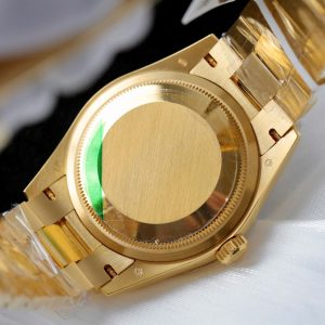 Đồng Hồ Rolex Day-Date Chế Tác Mặt Xanh Lá Cây Trọng Lượng 160gram Bọc Vàng Thật 36mm (2)
