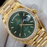 Đồng Hồ Rolex Day-Date Mặt Xanh Lá Cây Chế Tác Bọc Vàng Thật Đính Moissanite Hong Kong 36mm (2)