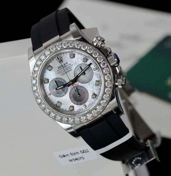 Đồng Hồ Rolex Daytona Chế Tác Mặt MOP Cọc Số + Vành Độ Kim Cương Moissanite 40mm (8)