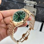 Đồng Hồ Vacheron Constantin Overseas 4500V Replica 11 Mặt Xanh Lá Cây 41mm (1)