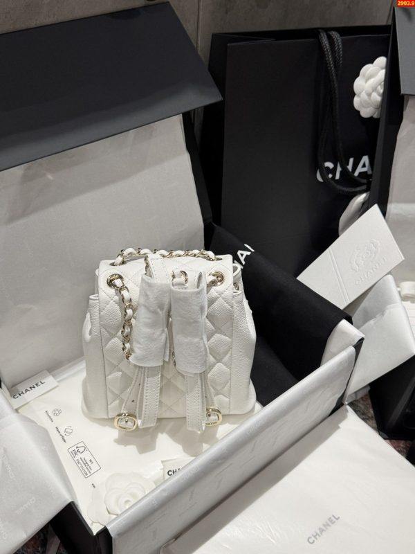 Balo Nữ Chanel Duma Mini Màu Trắng Like Auth 17.5x16 (2)