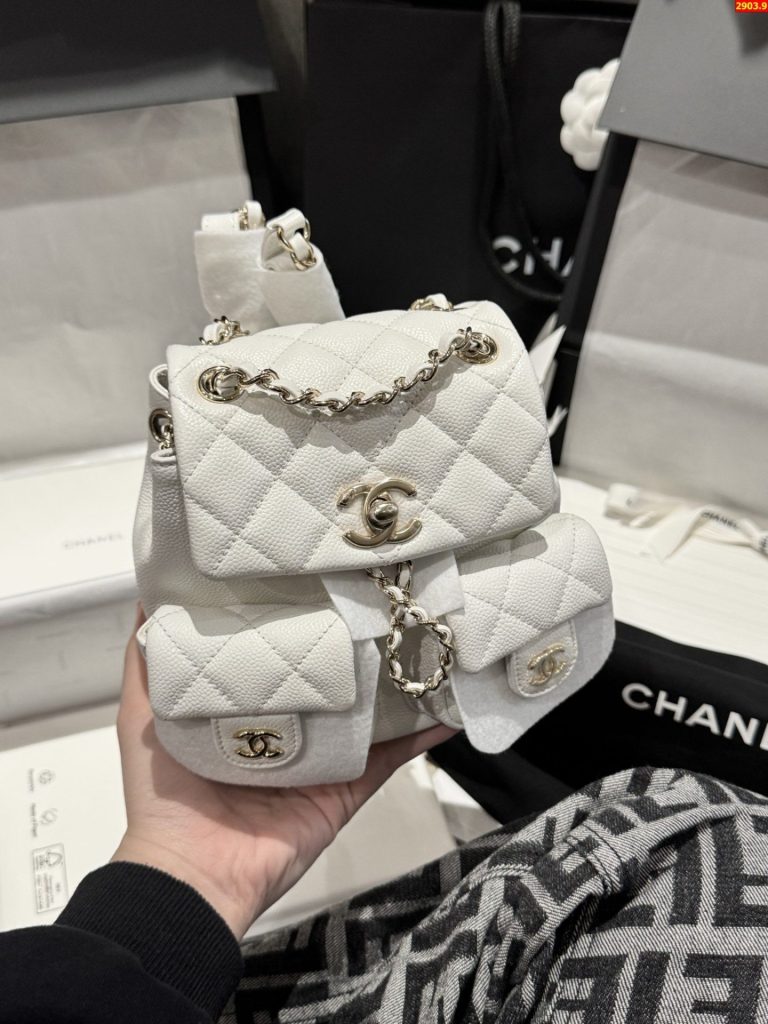 Balo Nữ Chanel Duma Mini Màu Trắng Like Auth 17.5x16 (2)