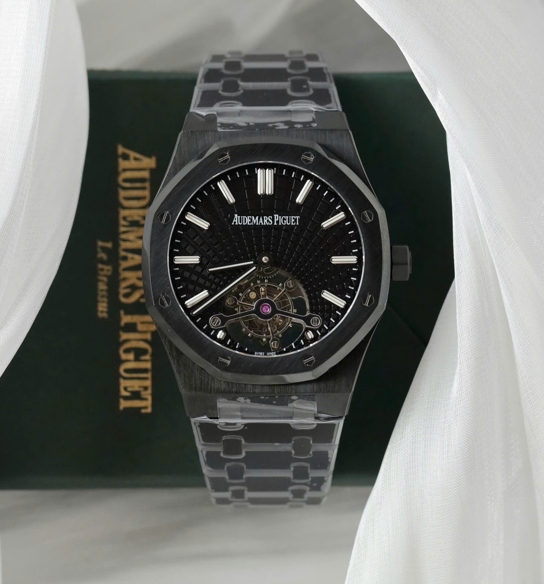 Đồng Hồ Audemars Piguet Chế Tác Royal Oak Màu Đen Máy Tourbillon 41mm (2)