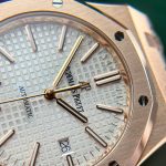 Đồng Hồ Audemars Piguet Royal Oak 15400 Fake 11 Mạ Vàng Hồng Mặt Trắng Xưởng IP 41mm (2)
