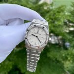 Đồng Hồ Audemars Piguet Royal Oak Nữ Chế Tác Mặt Trắng Đính Kim Cương Moissanite 34mm (2)