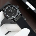 Đồng Hồ Hublot Classic Fusion Ceramic Chế Tác Màu Đen Dây Cao Su 42mm (2)