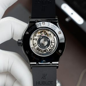 Đồng Hồ Hublot Classic Fusion Ceramic Chế Tác Màu Đen Dây Cao Su 42mm (2)