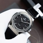 Đồng Hồ Hublot Classic Fusion Titanium Màu Đen Tinh Chỉnh Máy SW300 Thuỵ Sỹ Nặng 84Gram 42mm (2)