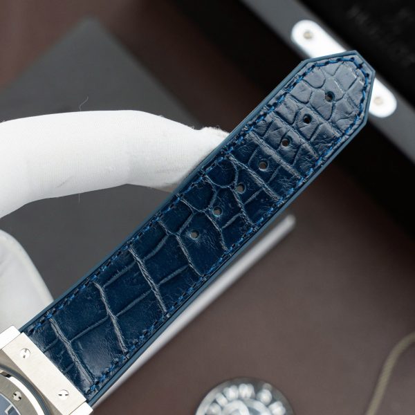 Đồng Hồ Hublot Classic Fusion Titanium Màu Xanh Blue Rep 11 Máy SW300 Dây Da Cá Sấu 42mm (2)
