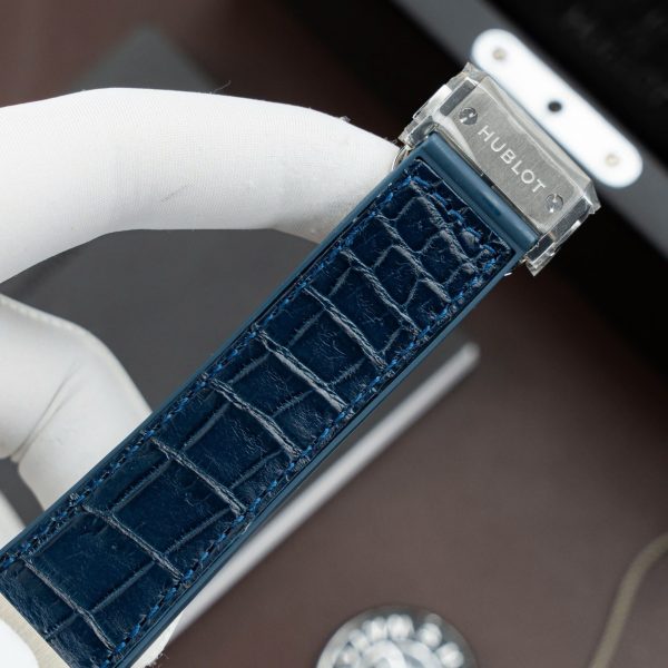 Đồng Hồ Hublot Classic Fusion Titanium Màu Xanh Blue Rep 11 Máy SW300 Dây Da Cá Sấu 42mm (2)