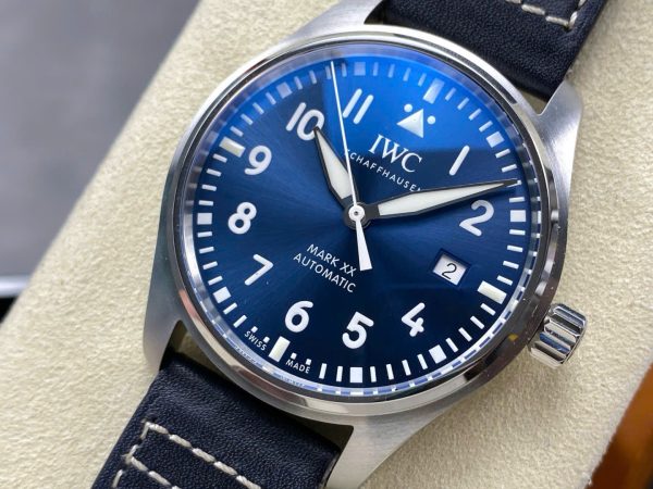Đồng Hồ IWC Schaffhausen Pilot's Mark XX Mặt Xanh Dương Replica Xưởng ZM 40mm (2)