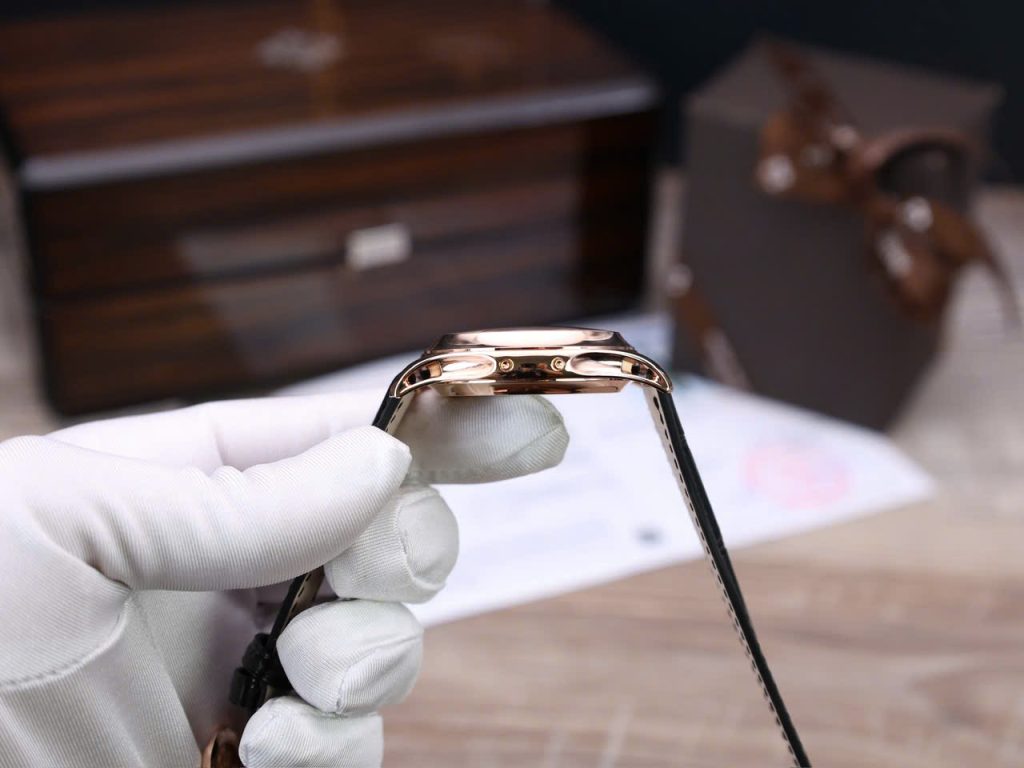 Đồng Hồ Patek Philippe Complications 5205R Mặt Đen Chế Tác Bọc Vàng Thật 40mm (1)