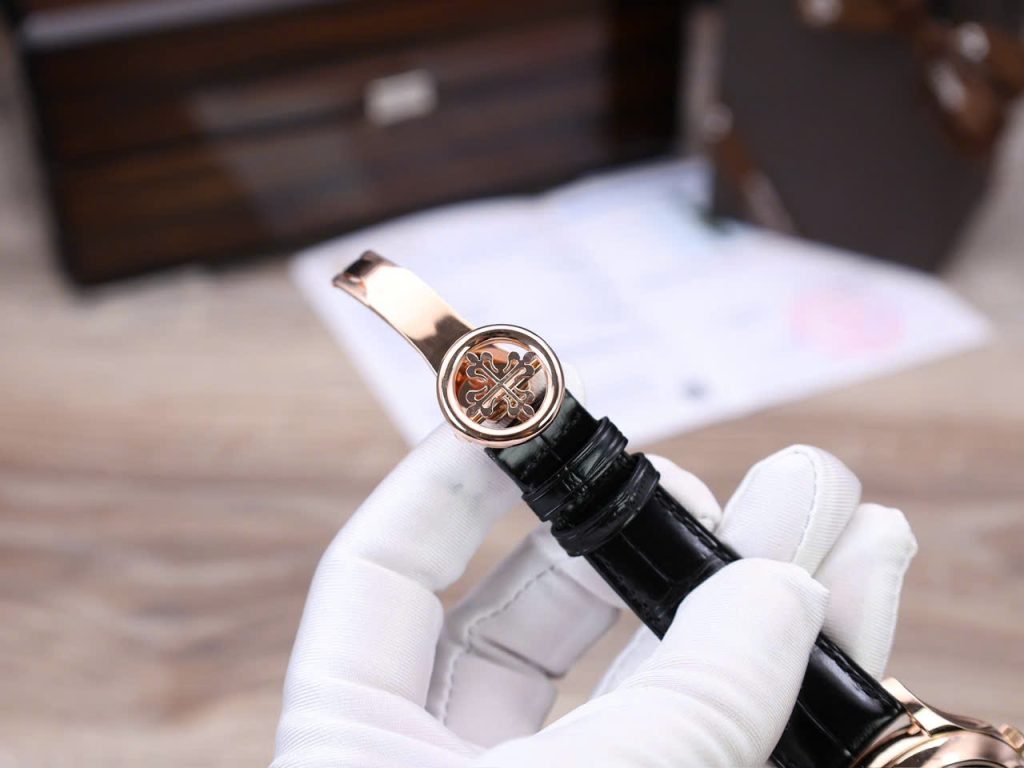 Đồng Hồ Patek Philippe Complications 5205R Mặt Đen Chế Tác Bọc Vàng Thật 40mm (1)