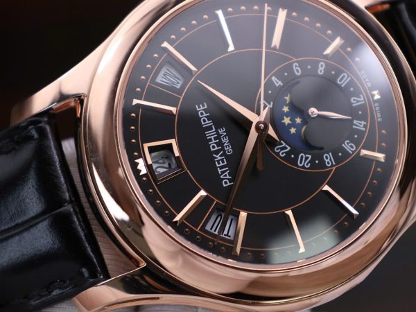 Đồng Hồ Patek Philippe Complications 5205R Mặt Đen Chế Tác Bọc Vàng Thật 40mm (1)