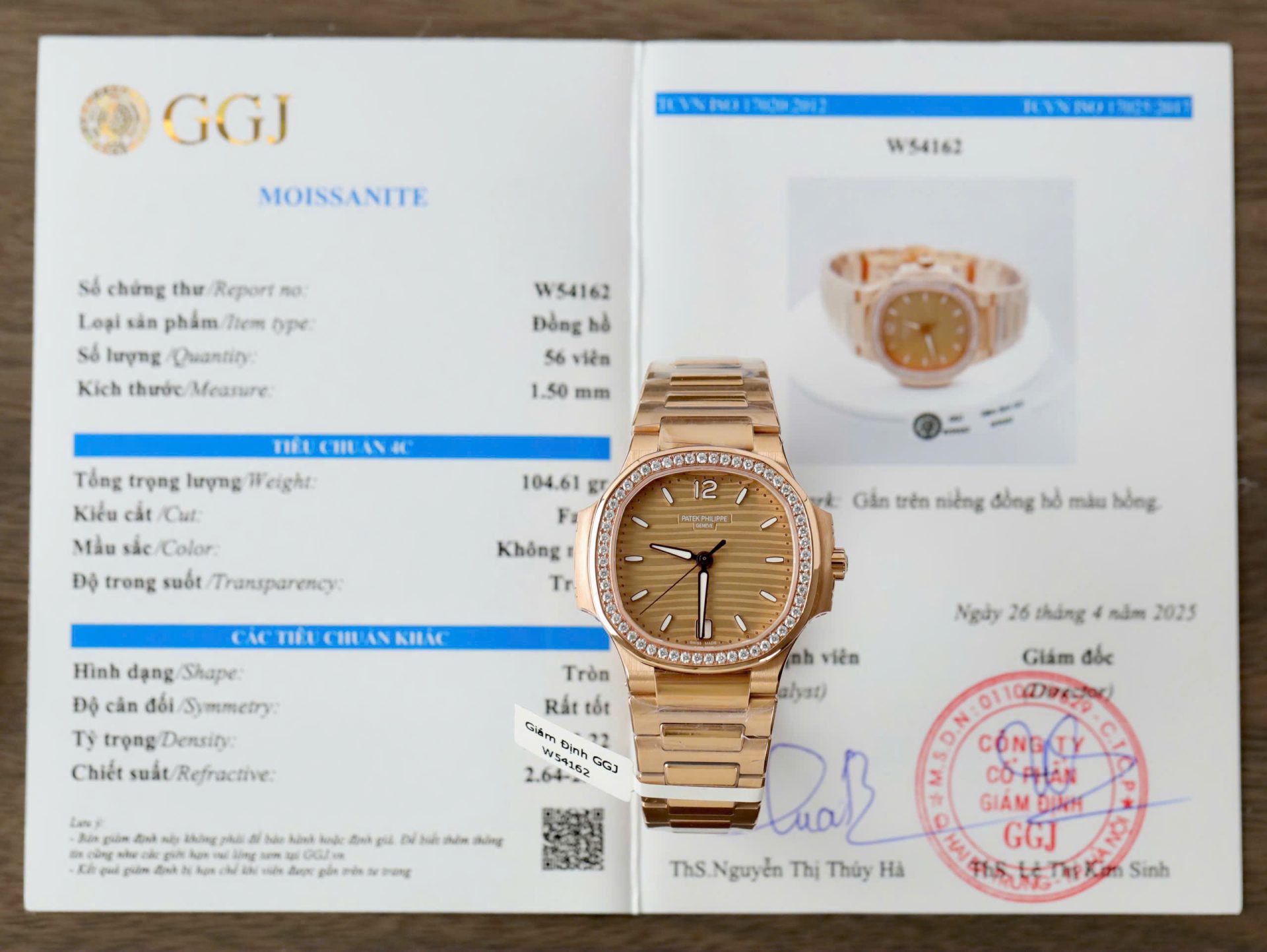 Đồng Hồ Patek Philippe Nautilus 7118 Nữ Chế Tác Bọc Vàng Thật Đính Moissante Xưởng 3K 35 (1)