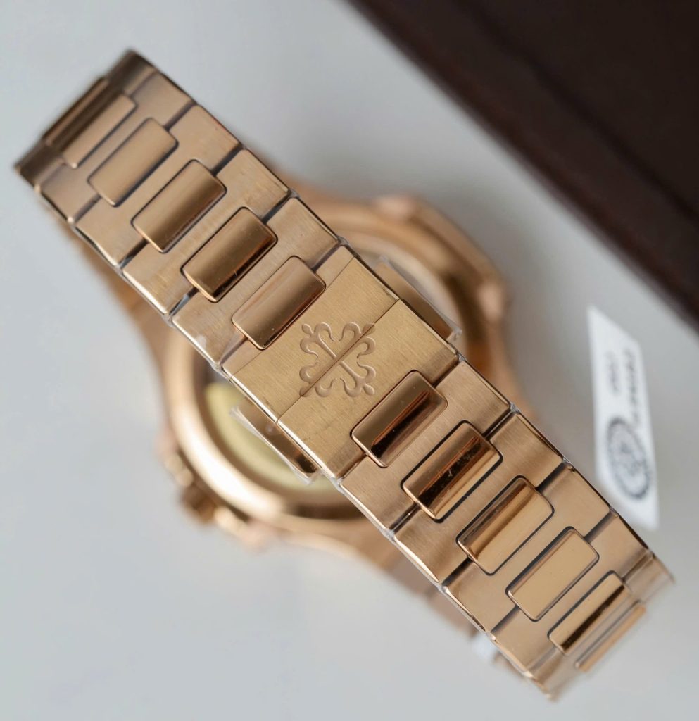 Đồng Hồ Patek Philippe Nautilus 7118 Nữ Chế Tác Bọc Vàng Thật Đính Moissante Xưởng 3K 35 (1)