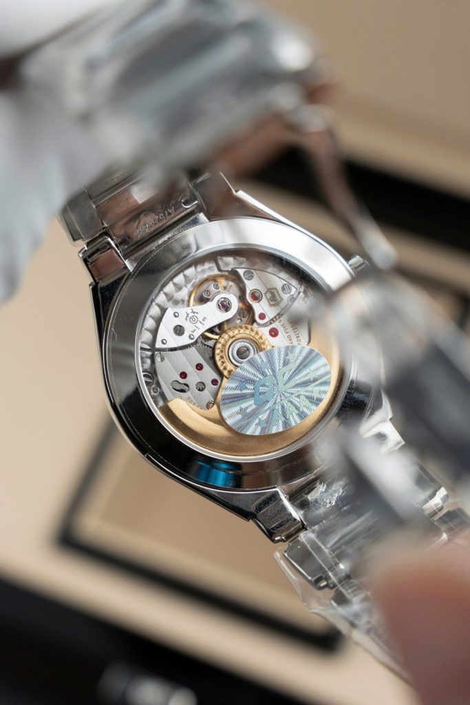 Đồng Hồ Patek Philippe Twenty 4 7300 Replica 11 Mặt Xanh Blue Dây Kim Loại 36mm (2)