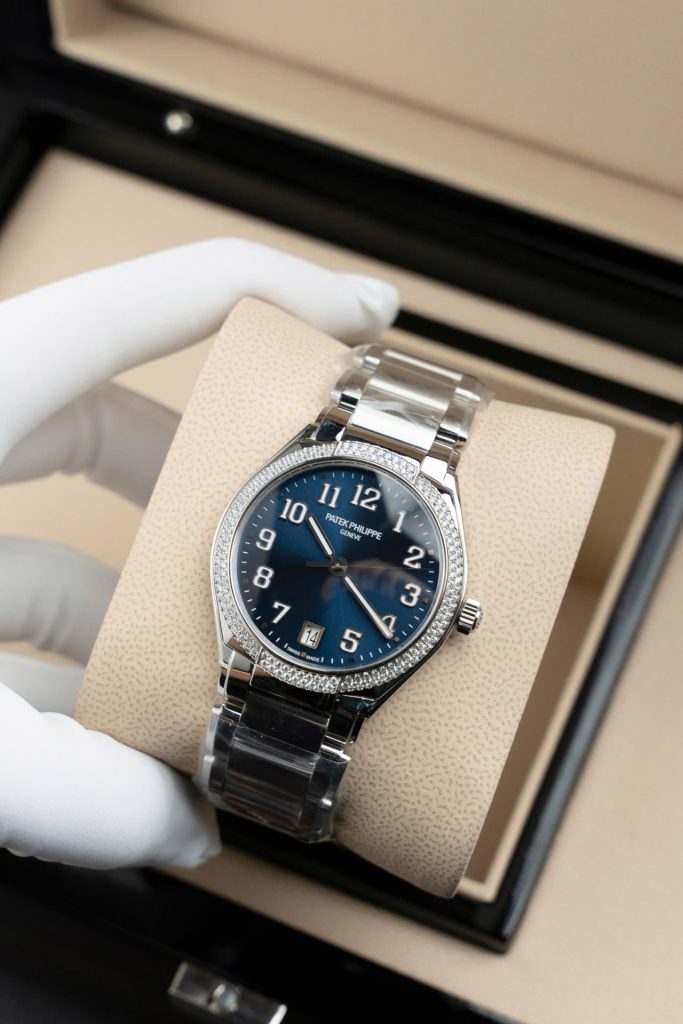 Đồng Hồ Patek Philippe Twenty 4 7300 Replica 11 Mặt Xanh Blue Dây Kim Loại 36mm (2)