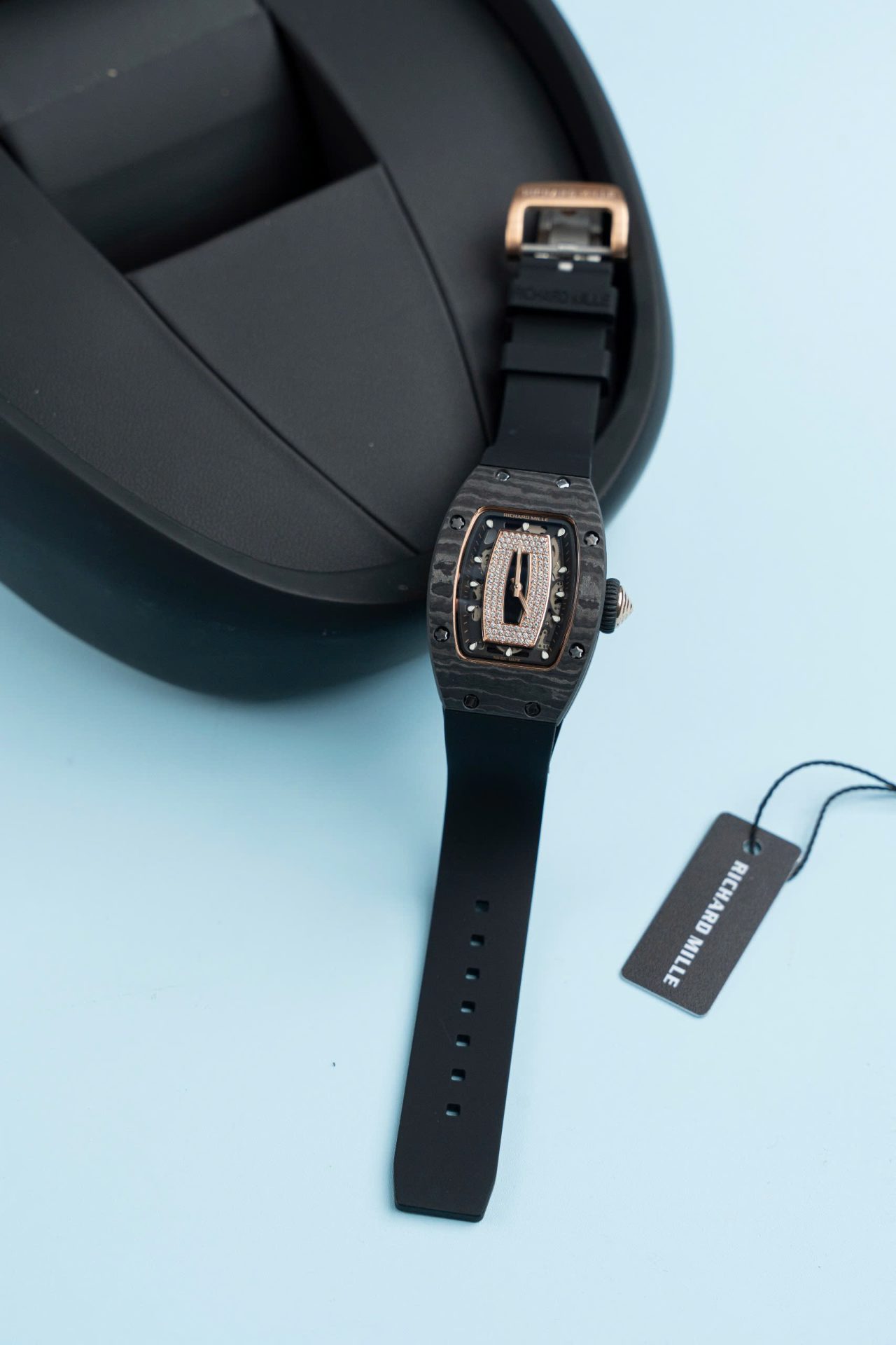 Đồng Hồ Richard Mille RM07-01 Fake 11 Vỏ Carbon Dây Cao Su Đen 36mm (1)