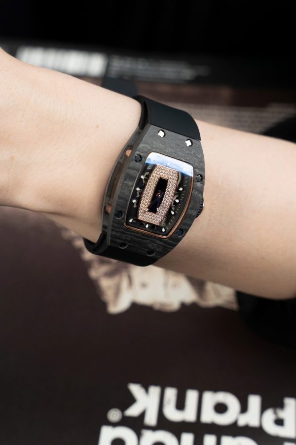 Đồng Hồ Richard Mille RM07-01 Fake 11 Vỏ Carbon Dây Cao Su Đen 36mm (1)